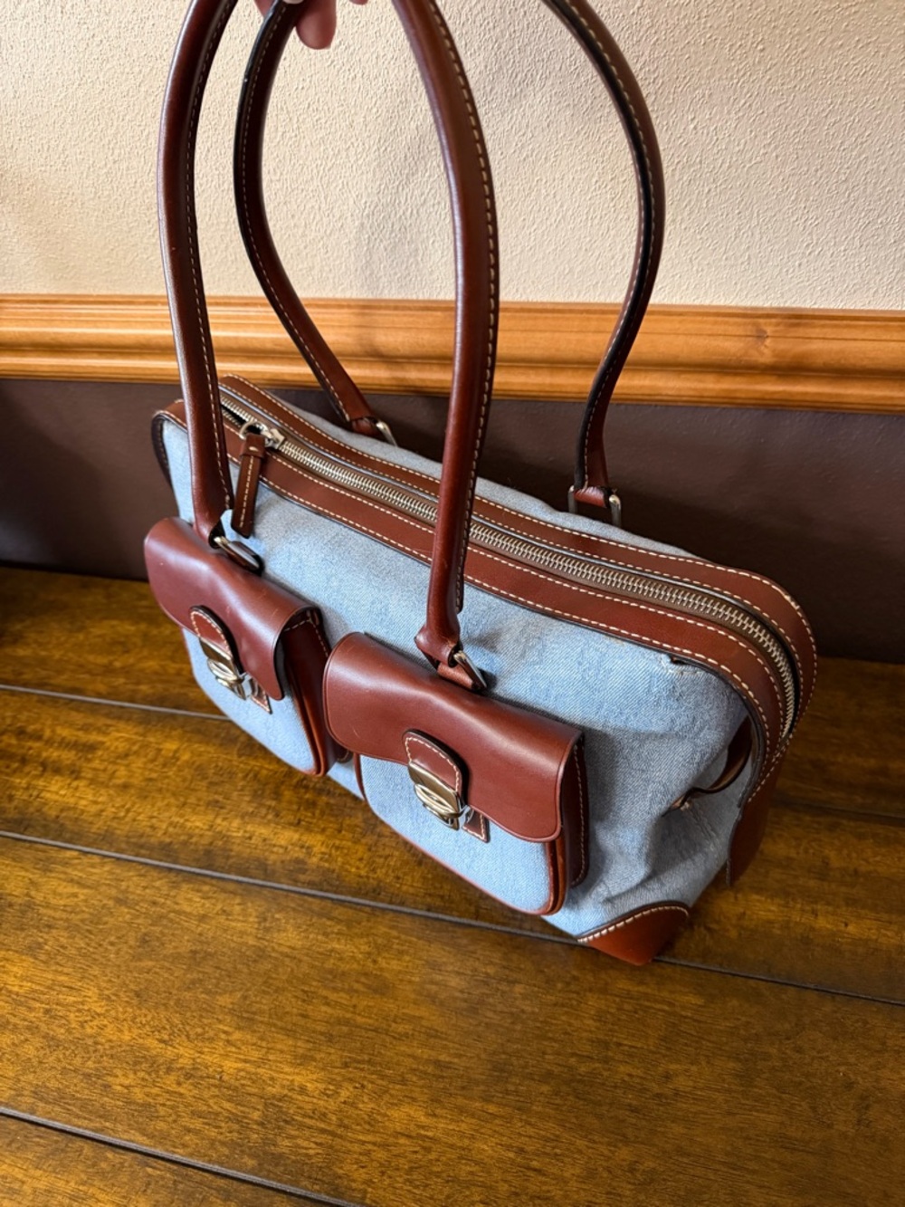 ✨Vintage Dooney & Bourke Y2K Denim Monogram Shoulder Bag Satchel✨ - Picture 5 of 14
